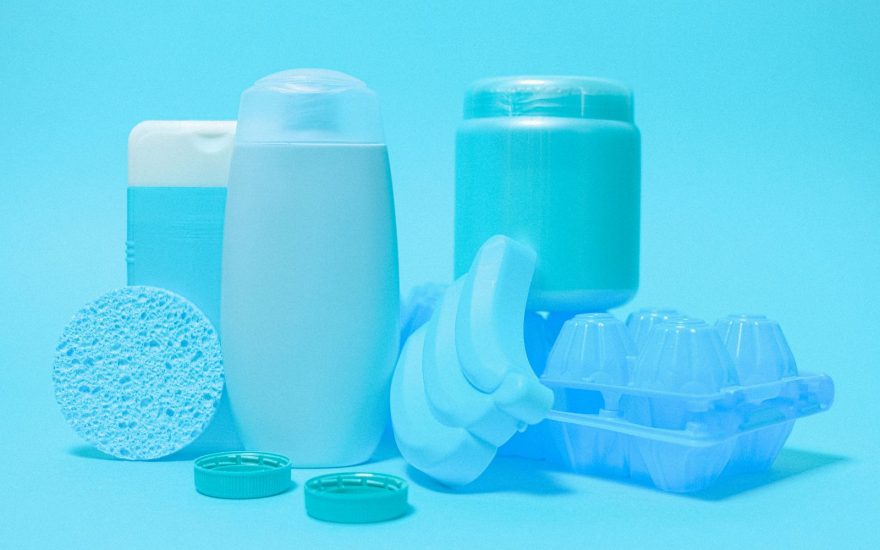 Injection-moulded consumer plastic goods