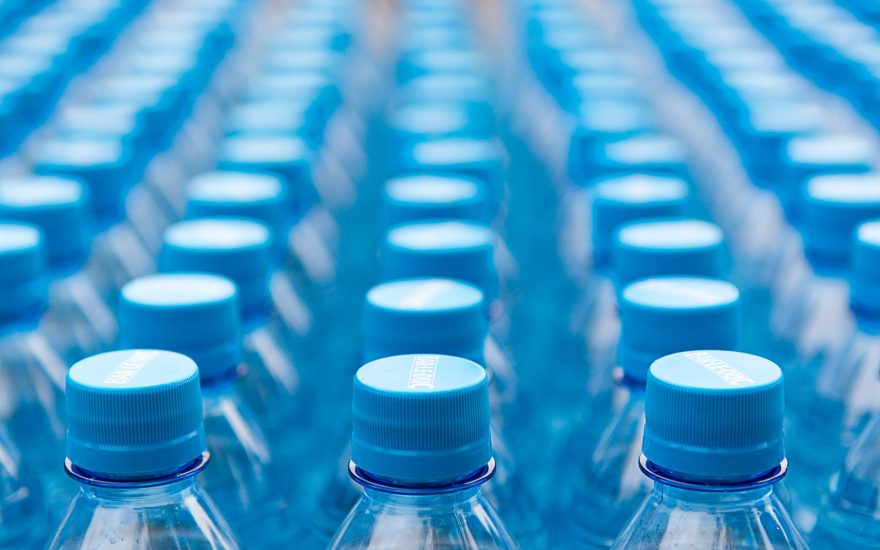 Thin-wall plastic packaging containers